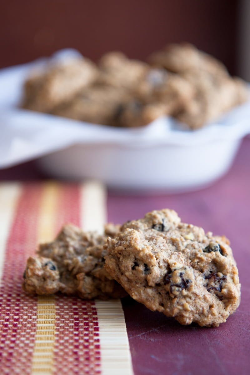 oatmeal raisin breakfast cookies