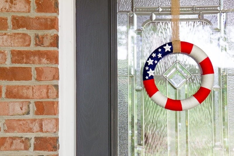 Tutorial: American Flag Yarn Wreath