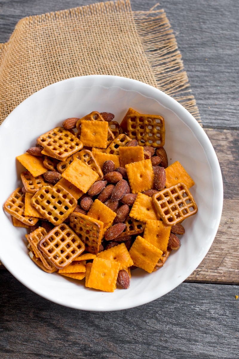 Five Minute Cheddar Smokehouse Snack Mix