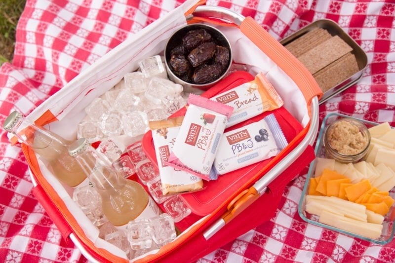 How to Pack an Awesome Picnic