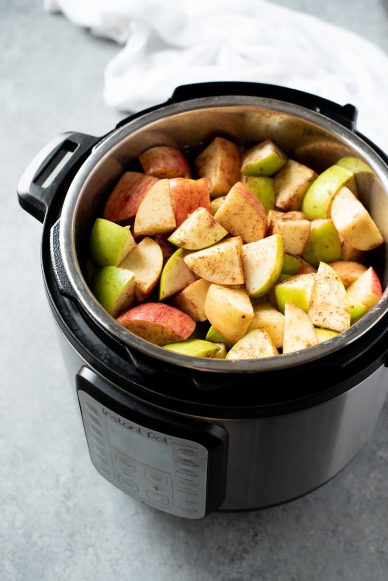 Cut apples in an Instant Pot basin