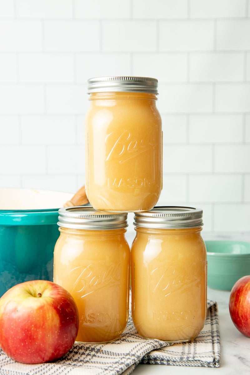 How to Can Homemade Applesauce