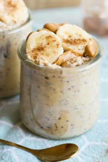 Banana peanut butter overnight oats with toppings in jar