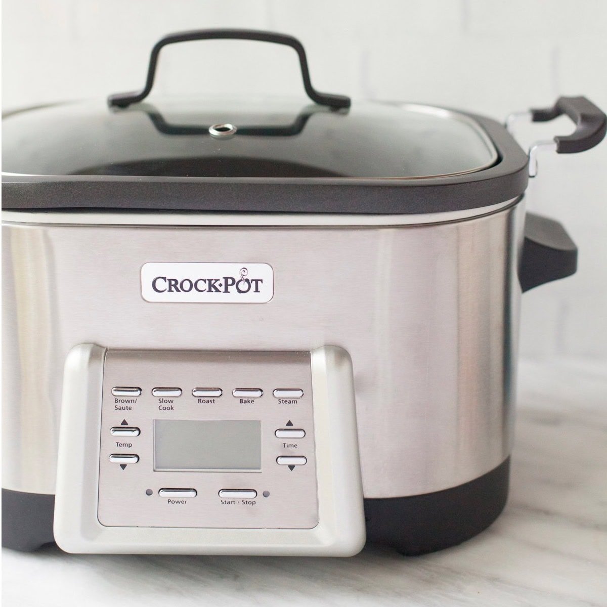 Crock Pot slow cooker.