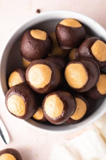A bowl full of homemade buckeye balls.